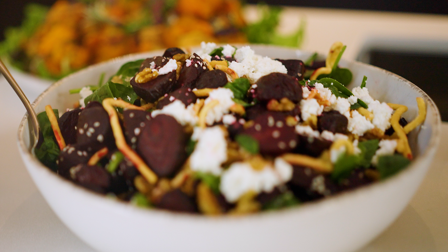 Roast beetroot, spinach, feta and walnut salad